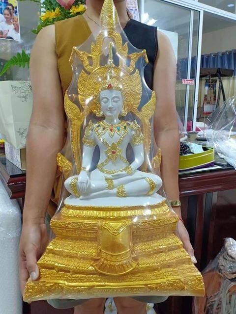 องค์ปฐม สมเด็จองค์ปฐม พระจักรพรรดิกว้าง14นิ้ว องค์ใหญ่