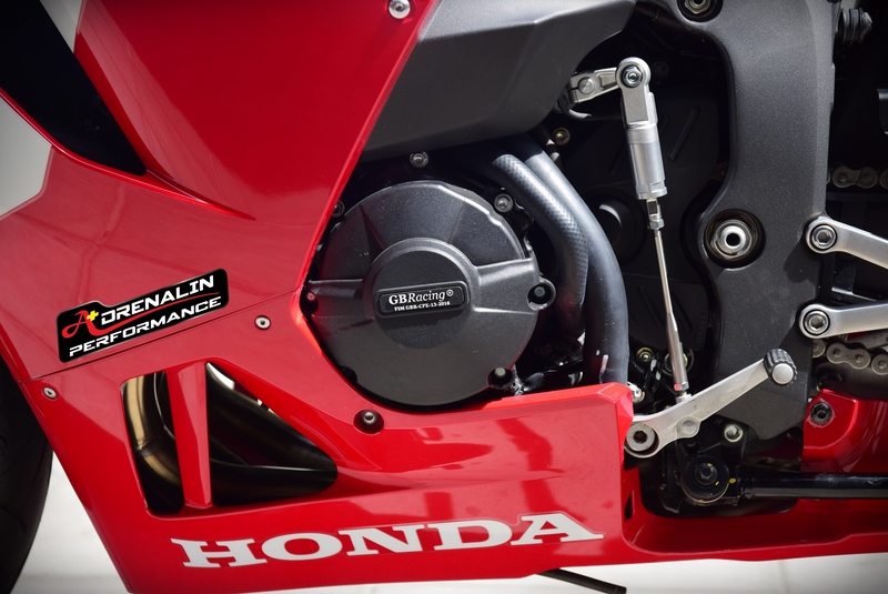 GB Racing เซ็ทครอบเครื่อง 3ชิ้น สำหรับ CBR600RR 2007-2023