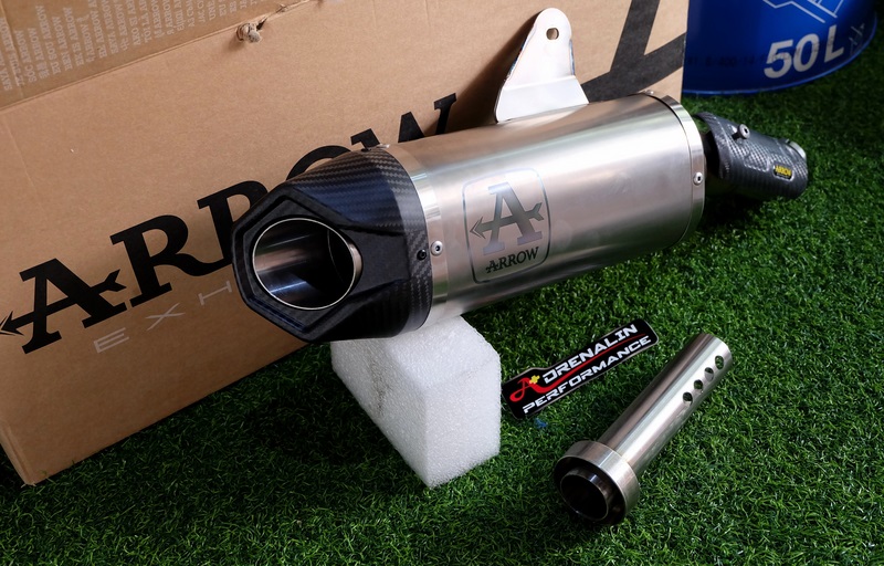 ท่อ Arrow รุ่น Indy race สำหรับ Monster 937 (For Exhibition only)