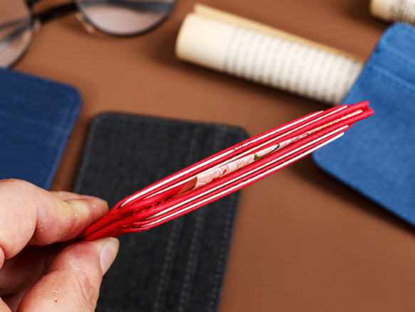 กระเป๋าใส่นามบัตร,ขนาด78x105mm