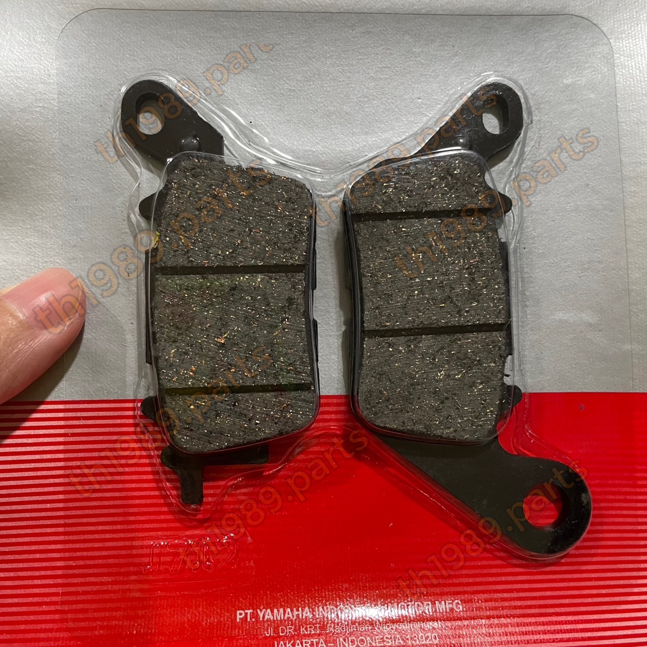 2BM-F5805-00 ผ้าดิสค์เบรคหน้า FINN , GT125 , GRAND FILANO , GRAND FILANO HYBRID , FINO125 , FREEGO , LEXI , QBIX อะไหล่แท้ YAMAHA