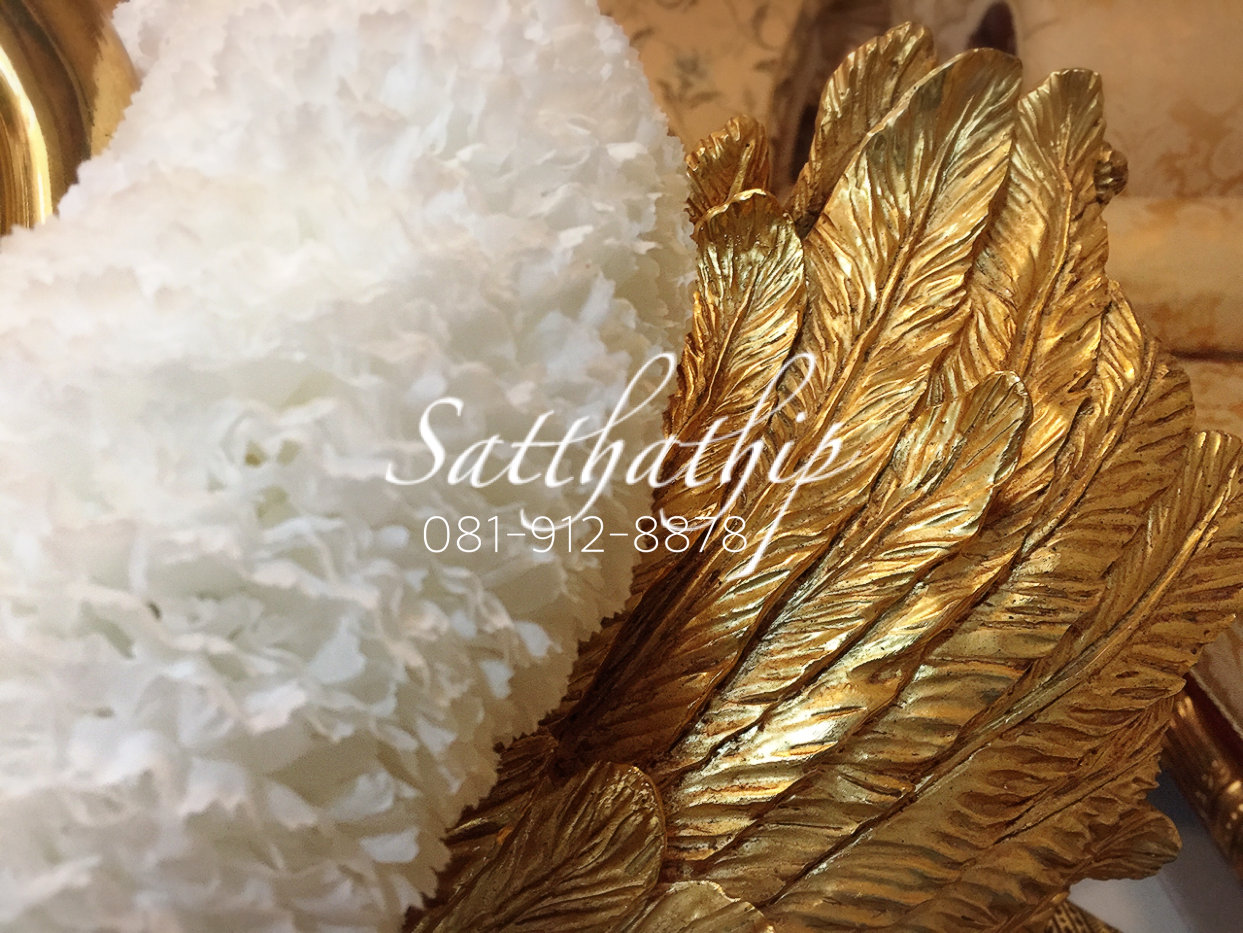 พวงมาลัยผ้า ดอกดาวเรือง สีขาว - พวงมาลัยผ้า - Fabric garland - Marigold garland - Marigold mala