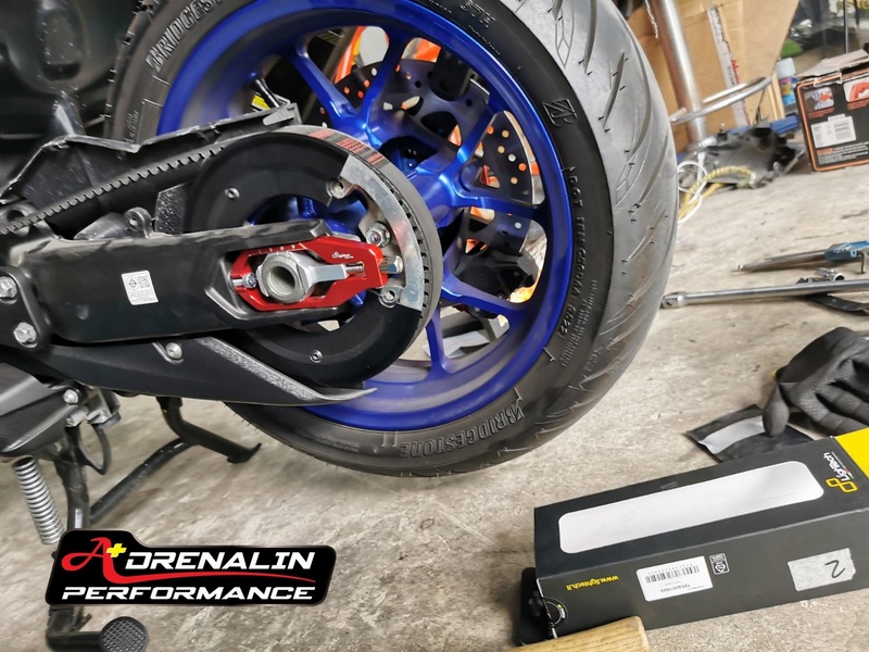 Lightech ชุดตั้งสายพาน (Adjuster kit) สำหรับ Tmax 530 560 2017+