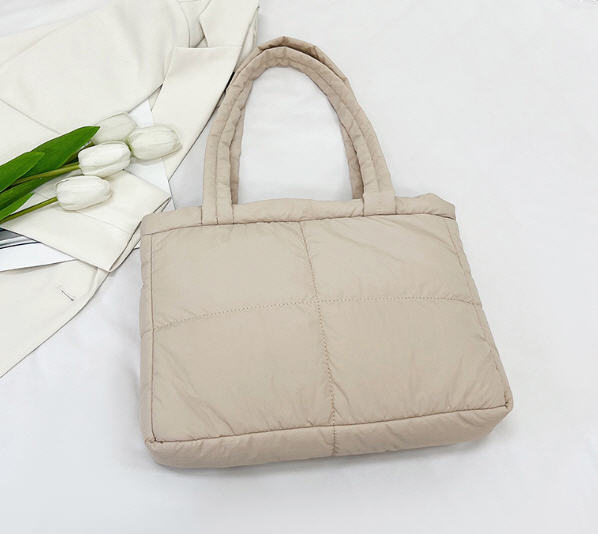 กระเป๋านุ่ม,กระเป๋าผ้านุ่ม,กระเป๋าผ้านุ่มกระเป๋าสะพาย,กระเป๋าสำหรับผู้หญิง,ขนาดเล็ก,ขนาดใหญ่