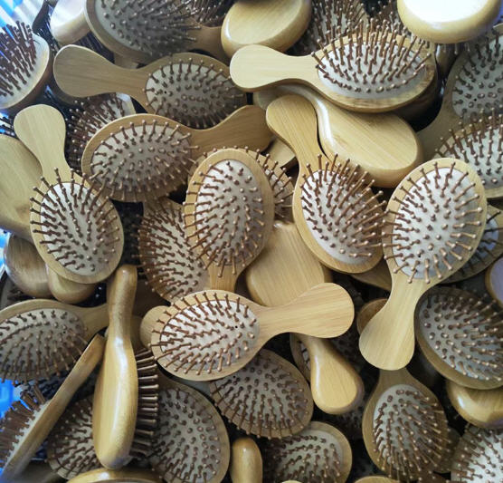 หวี,หวีแปรง,หวีแปรงขนาดเล็ก