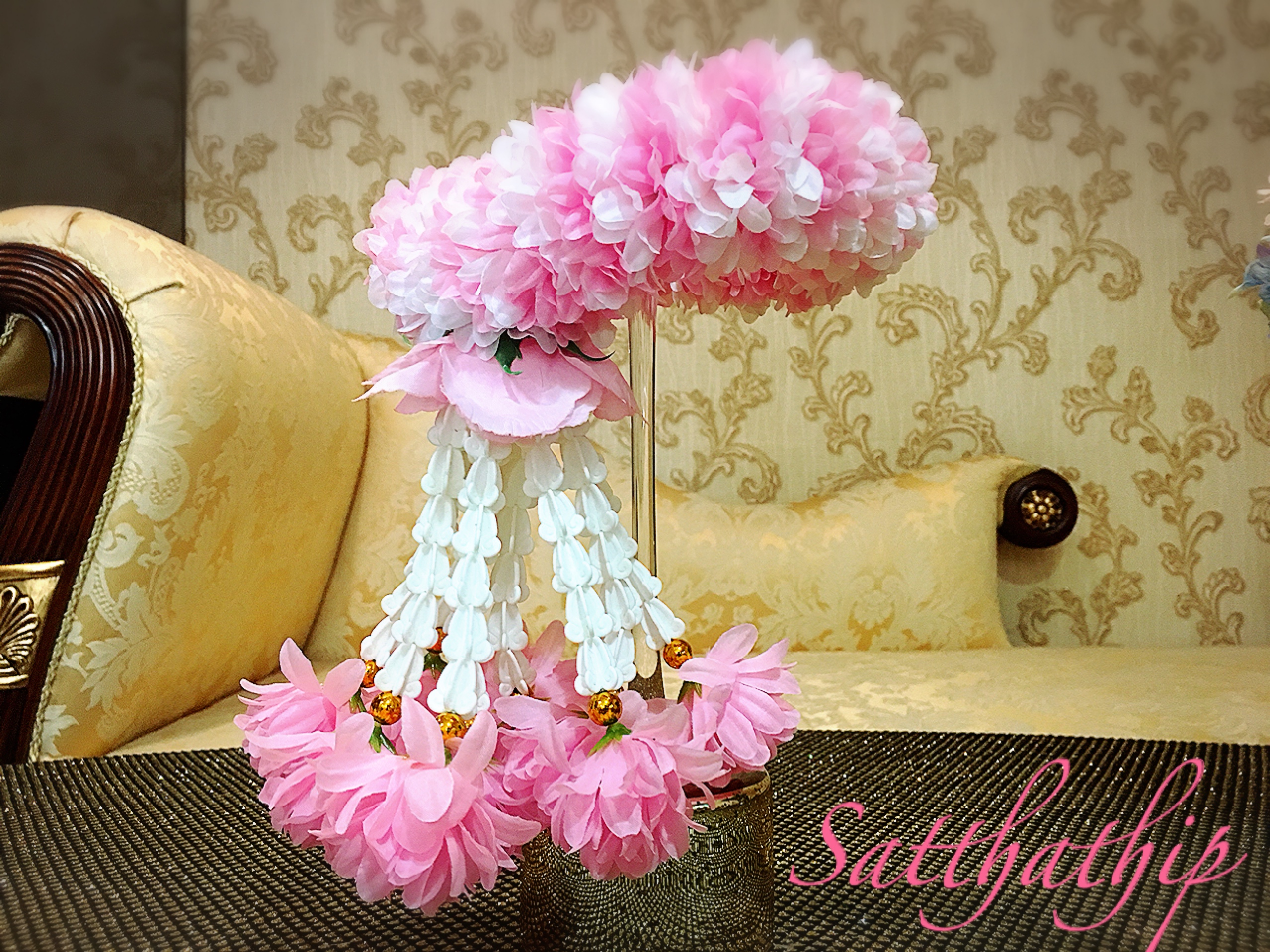 พวงมาลัยผ้า - พวงมาลัยดอกมัม ประดิษฐ์ - พวงมาลัยถวายศาลพระภูมิ - Fabric Garland