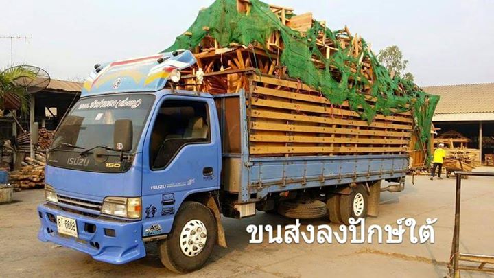 ( รหัส DT1-2.5x2.5 ) ศาลา ไม้สัก แหย่ง เสาตรง ไม่มีพนักพิง คาขาว2ชั้น / ขนาด 2.50x2.50x3.00 เมตร