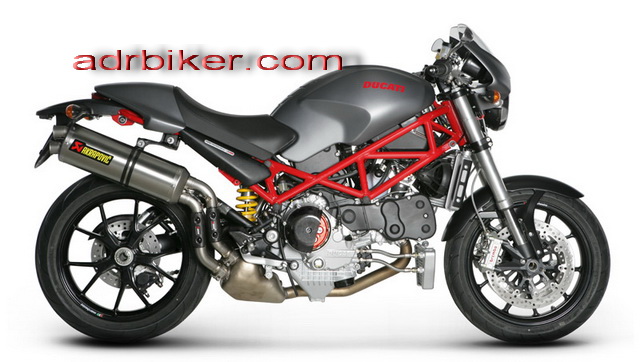 ท่อ Akrapovic สำหรับ Ducati Monster S4R S4RS 2003-2008 แบบ titanium และ คาร์บอน (For Exhibition only)