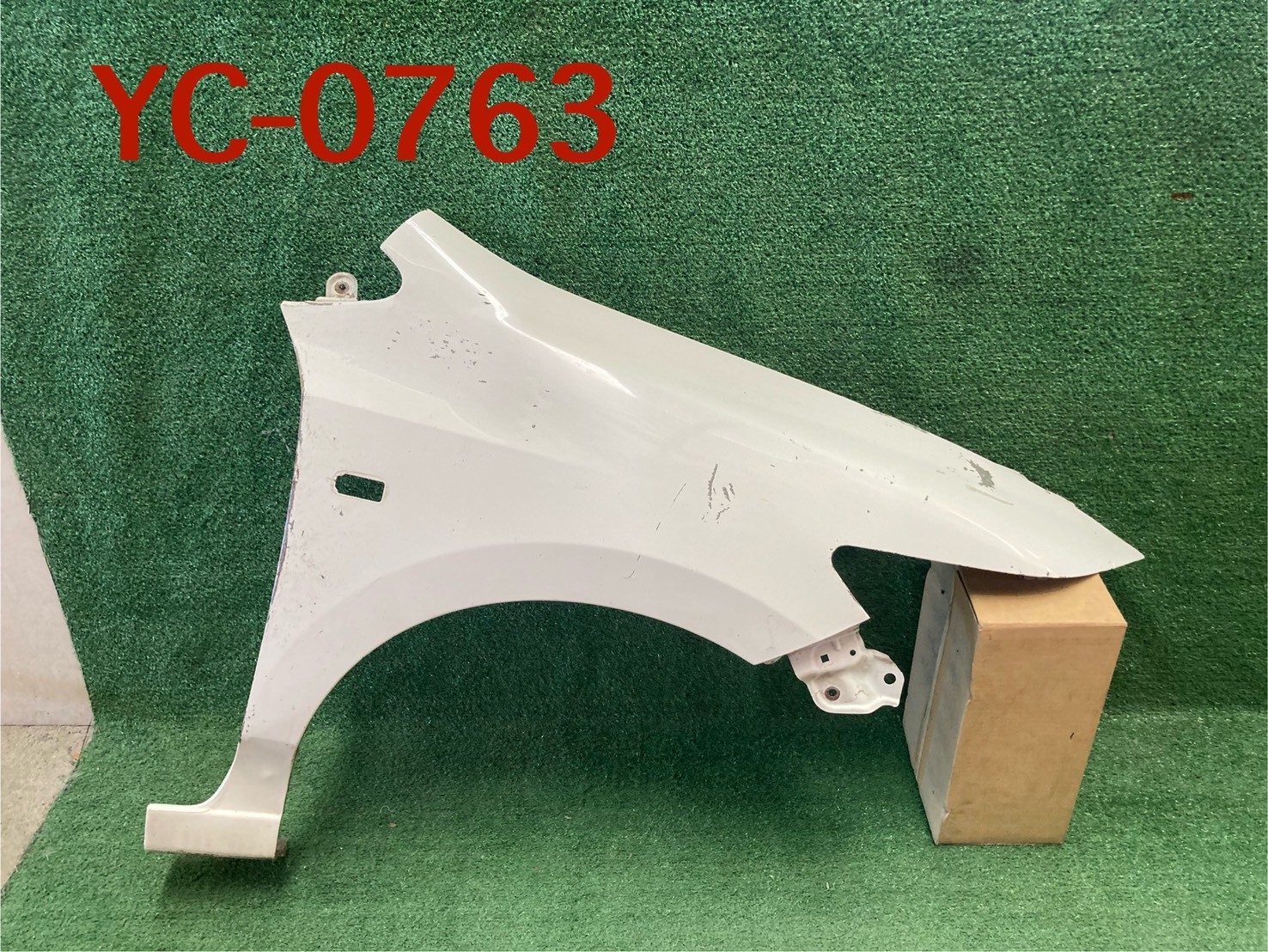 บังโคลนหน้า R Honda City แท้มือสอง