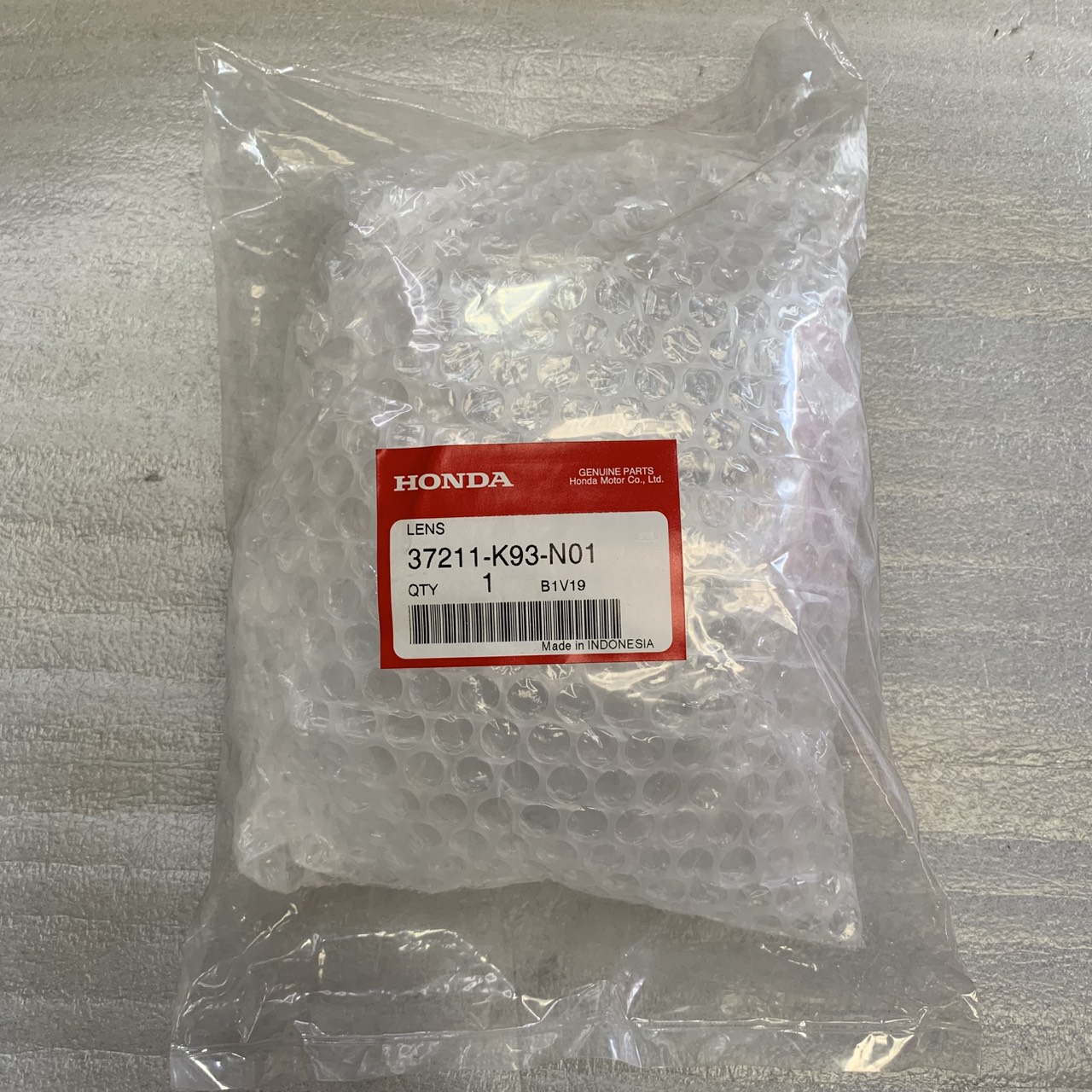 37211-K93-N01 ฝาครอบมาตรววัดความเร็ว (NIPPON SEIKI) SCOOPYI 2017-2019 อะไหล่แท้ HONDA