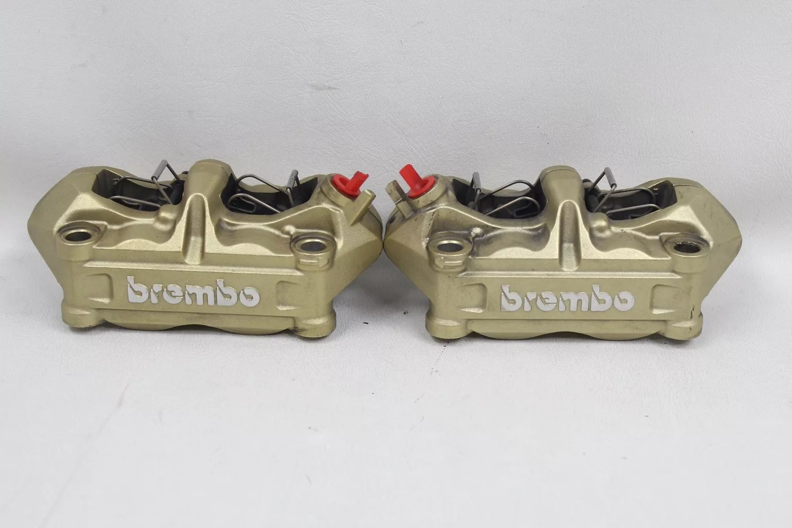 ผ้าเบรคหน้า Brembo สำหรับ S1000R 2014+