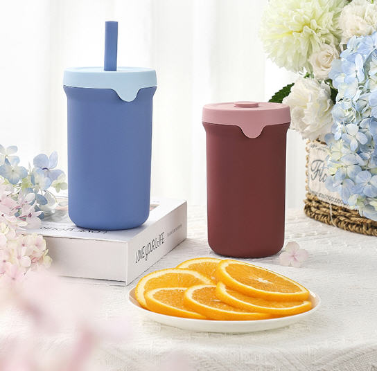 แก้วน้ำซิลิโคนพร้อมหลอด,500ml