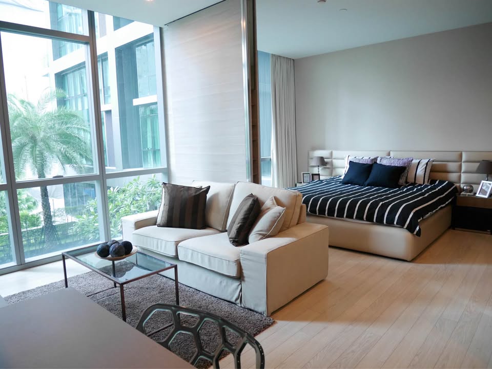 The Room Sukhumvit21