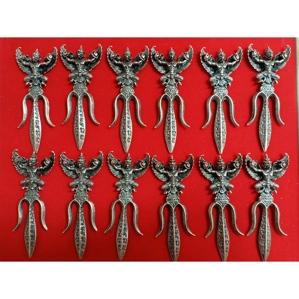 กริชพญาครุฑ พญานาคราช ท้าวเวสสุวรรณ เสริมอำนาจบารมี ตรีศูล