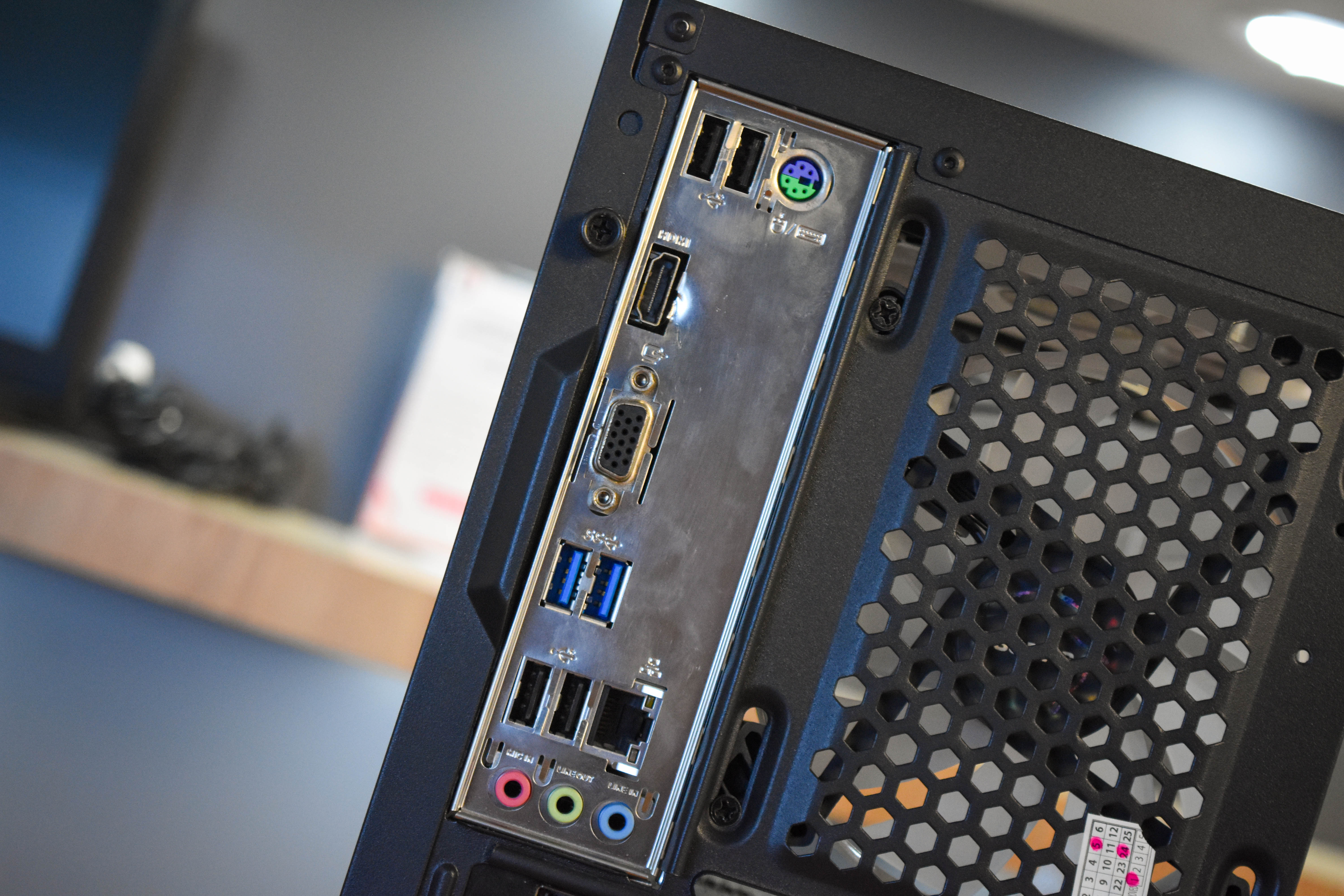 PC ประกอบ Intel Core i5-13500 / RAM 24GB / AMD Radeon RX 6650 XT / M.2 1TB+SSD SATA 256GB+HDD 2TB