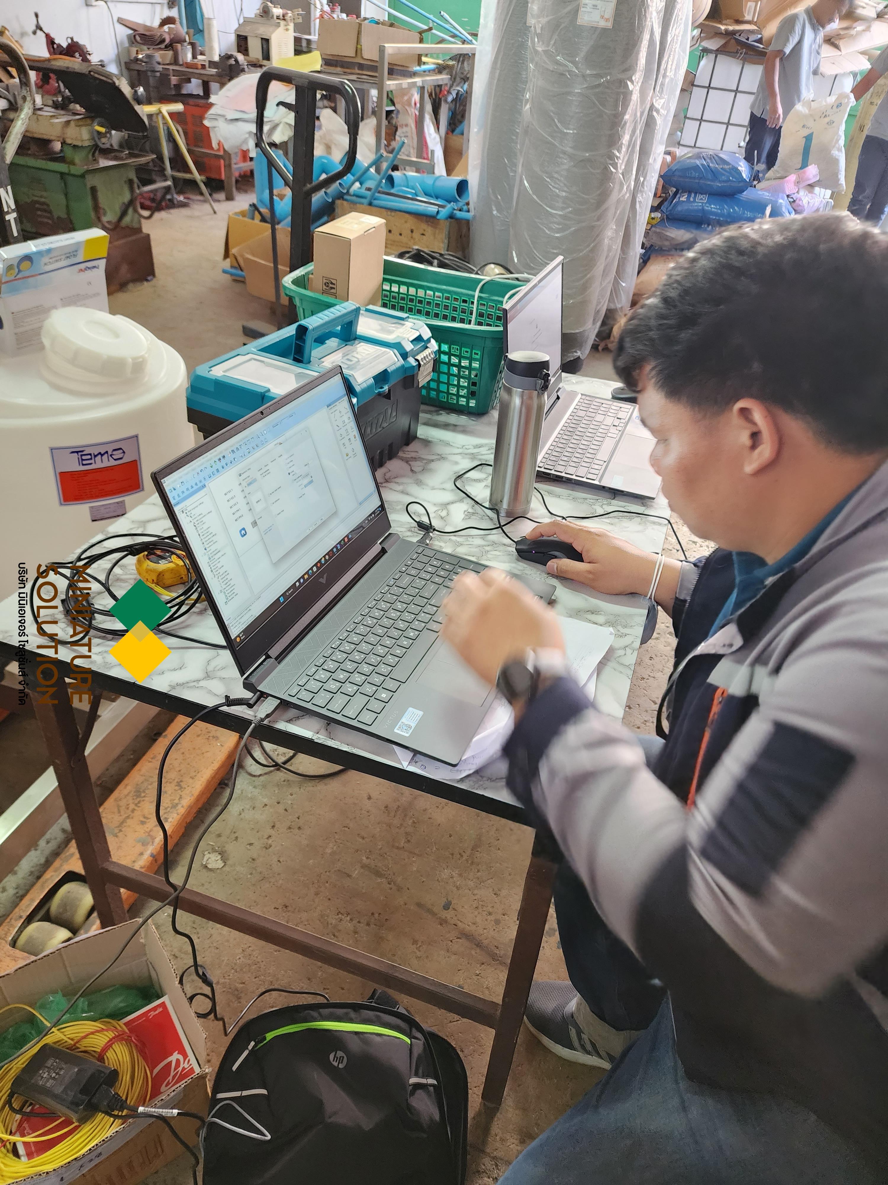 เขียนโปรแกรมควบคุมระบบเครื่องกรองน้ำ ใช้ PLC HMI IIOT