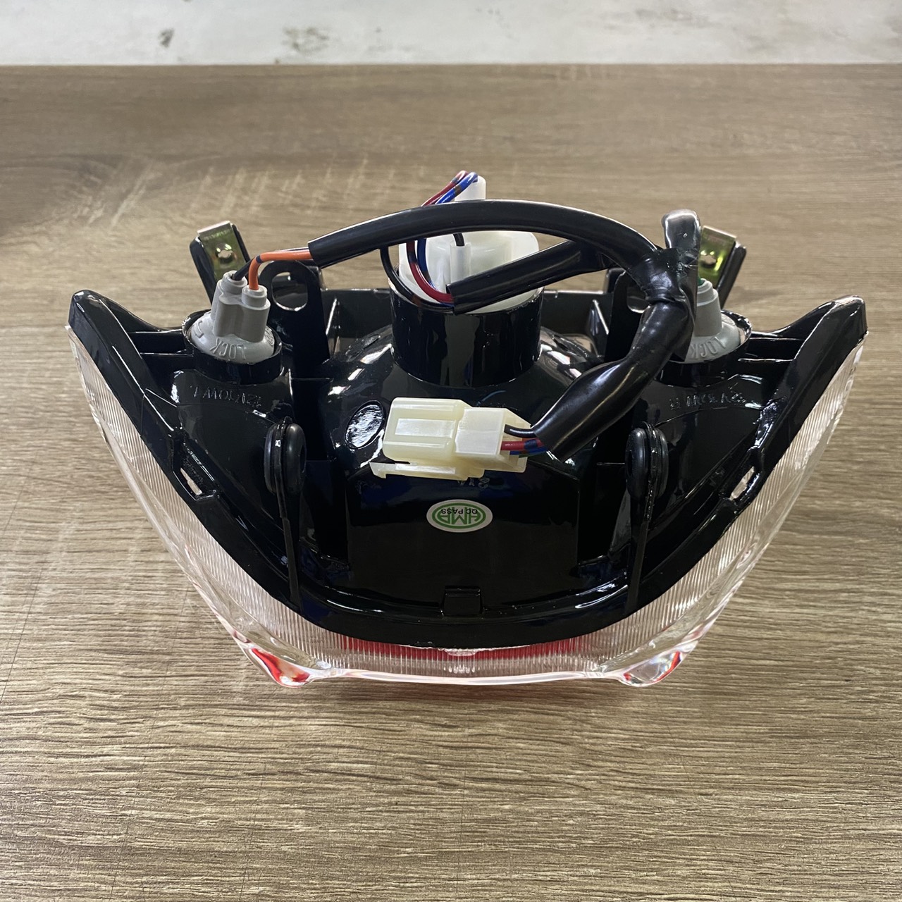 4631-230-ZRD ไฟท้ายชุด เพชร(แดง/ใส) สำหรับรุ่น MIO MX รุ่นเก่า อะไหล่เทียบ HMA