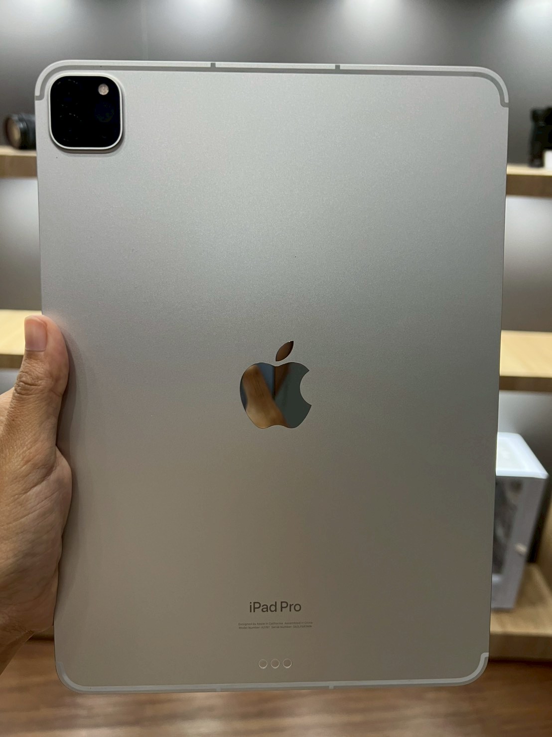 iPad Pro 11-inch 4th 128GB Wifi+Cell สี Silver