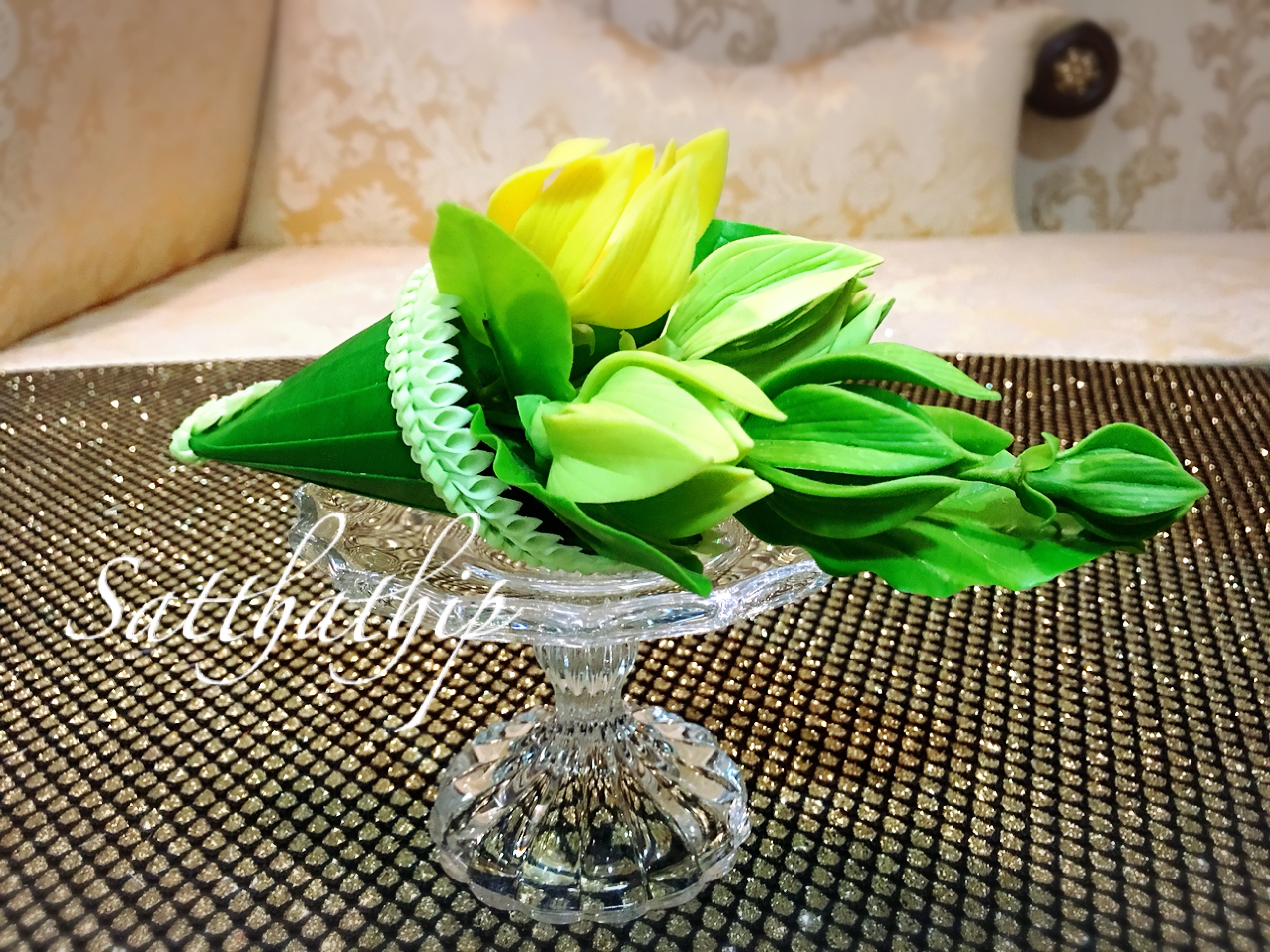 ชุดกรวยดอกกระดังงา ประดิษฐ์จากดิน พร้อมพานแก้ว - ดอกกระดังงา - Cananga flower