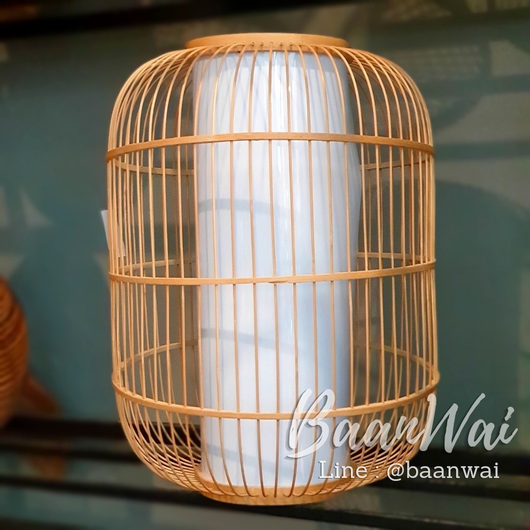 โคมไฟไม้ไผ่ รุ่นทรงรี ขนาด 30*40 cm