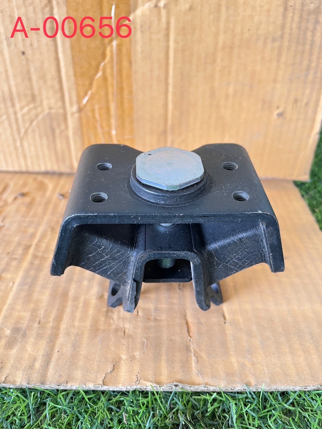 ยางแท่นเครื่อง Toyota Vigo Fortuner