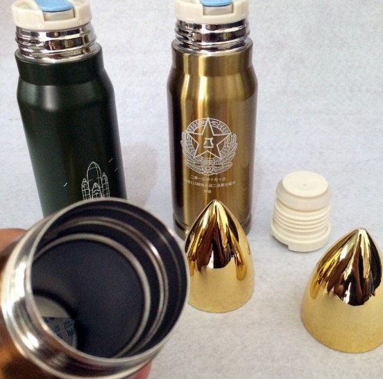 กระบอกน้ำสแตนเลส,กระบอกน้ำ,กระติกน้ำหัวกระสุน,สกรีนโลโก้,สินค้าพรีเมี่ยม,กระบอกน้ำลูกกระสุนปืน,กระบอกกระสุนปืน