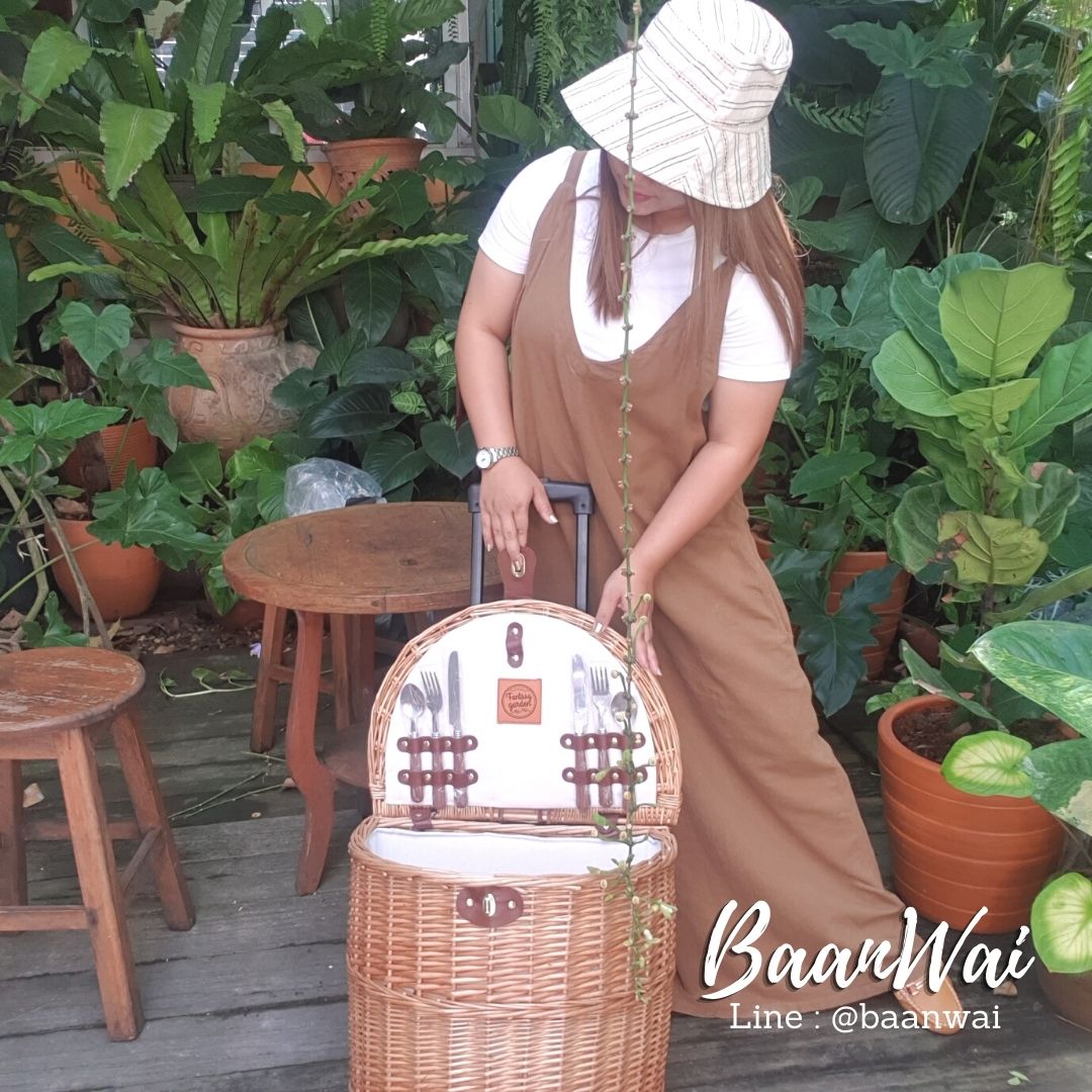 ตะกร้าปิคนิค หวายหลิว บุผ้า แบบล้อลาก