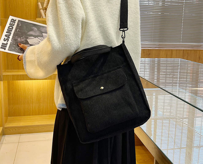 กระเป๋าผ้าลูกฟูก