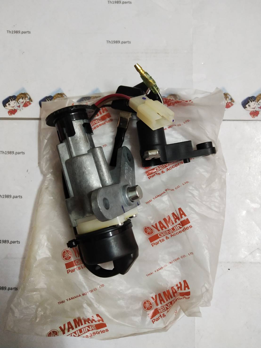ชุดสวิทช์กุญแจทั้งชุด สำหรับรุ่น FINO.MIO อะไหล่แท้ YAMAHA 4D0-XH252-11