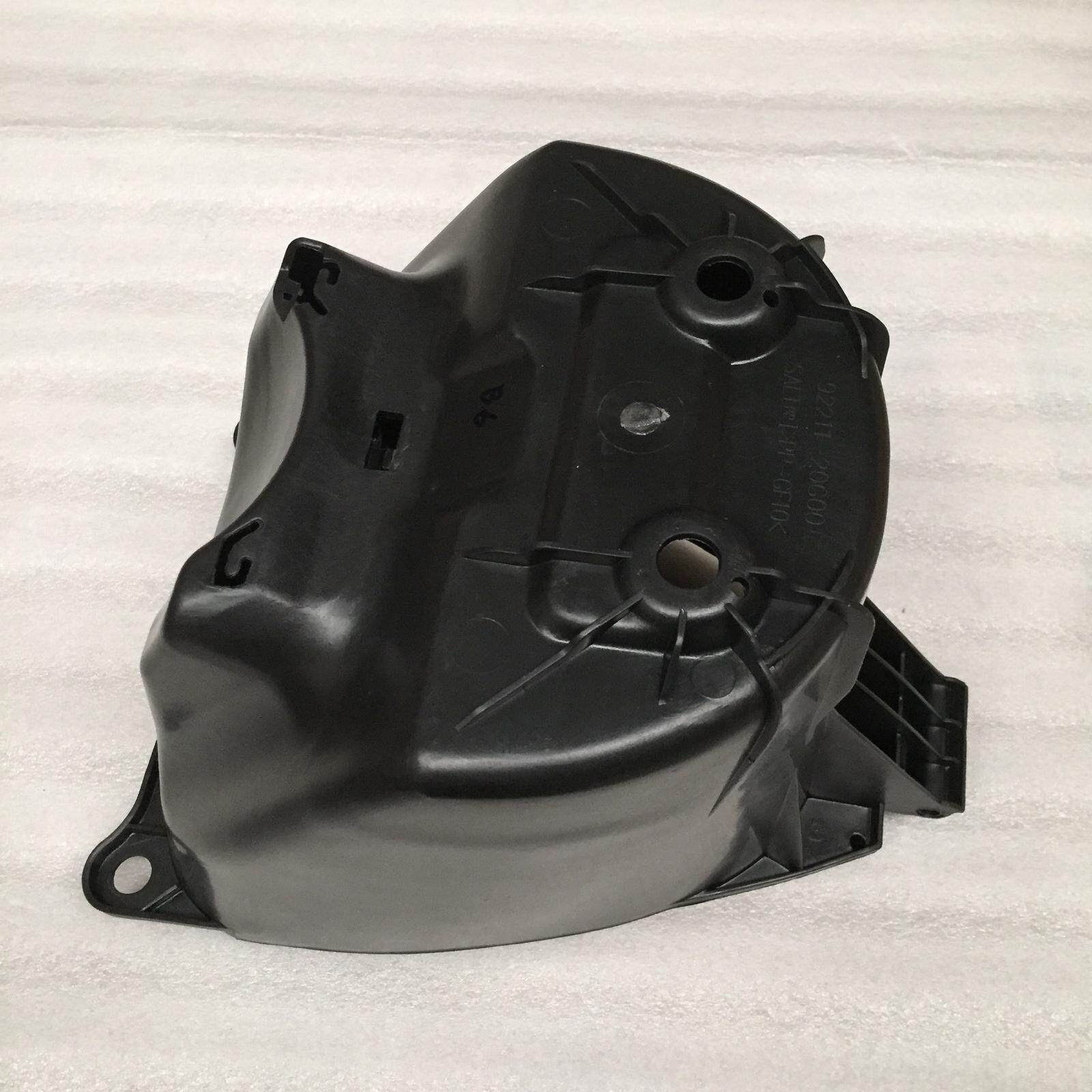 92211-20G00-000 กล่องเก็บหมวกกันน็อค สำหรับรุ่น BEST125 อะไหล่แท้ SUZUKI