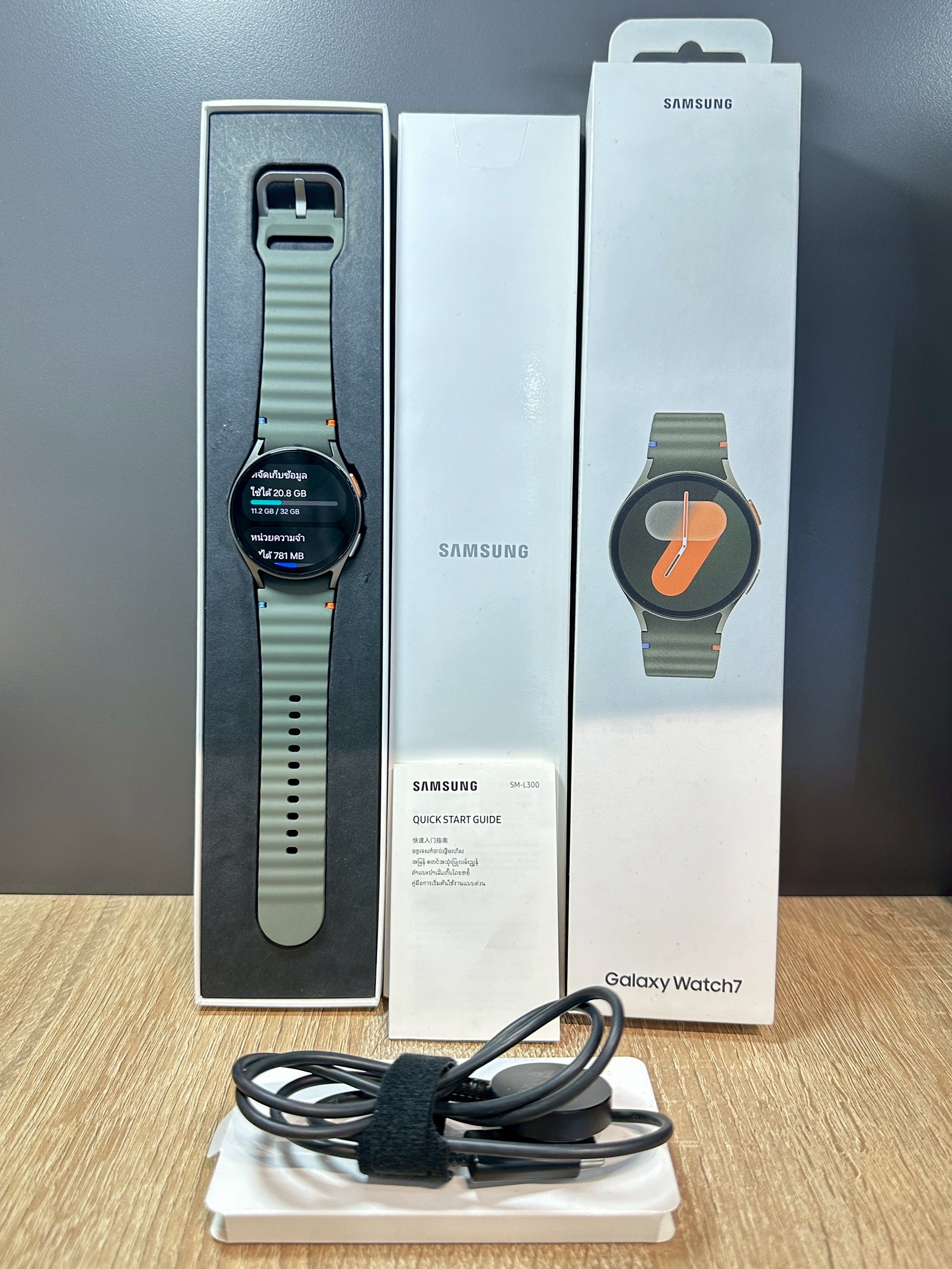 Samsung Galaxy Watch 7 40mm. สี Green