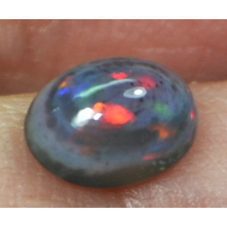 โอปอลหลากสี (ฺBlack Opal) 0.75 กะรัต