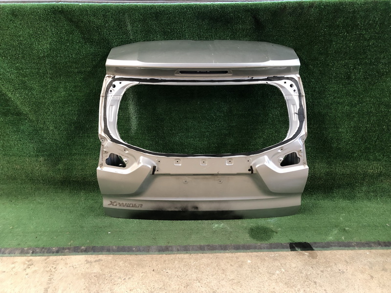 ฝาปิดท้าย Mitsubishi Xpander 2007-2010