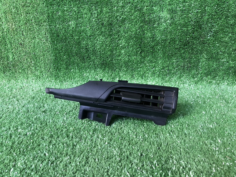 ช่องลมแอร์รถยนต์