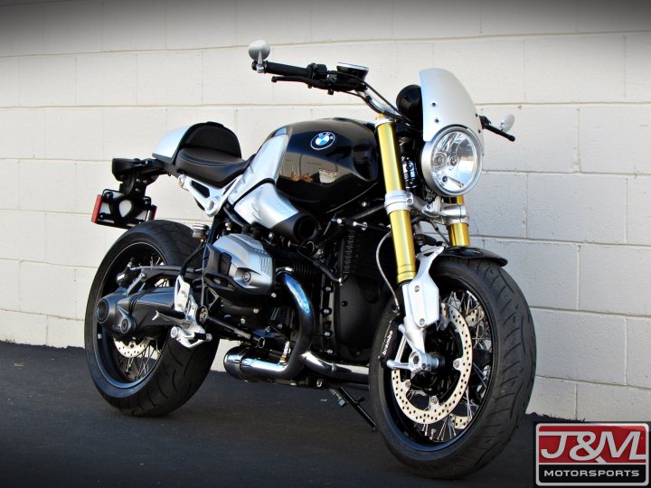 Rizoma - ชิวหน้าทรงสูง สำหรับ R9T 2014+ (Headlight Fairing)