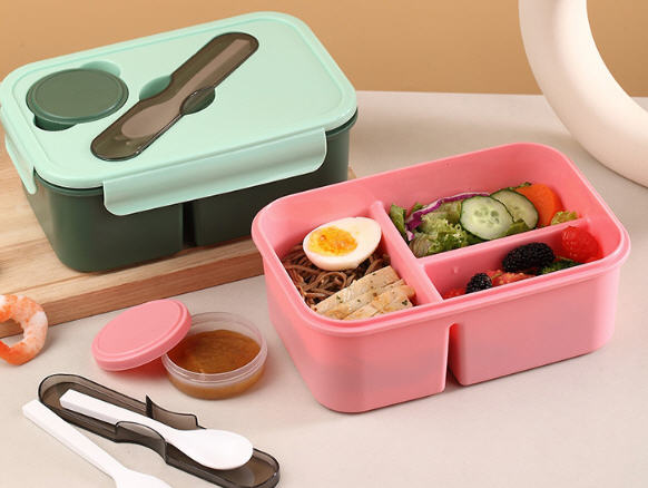 กล่องข้าวพลาสติก,กล่องใส่ข้าวพลาสติก3ช่อง,สกรีนโลโก้