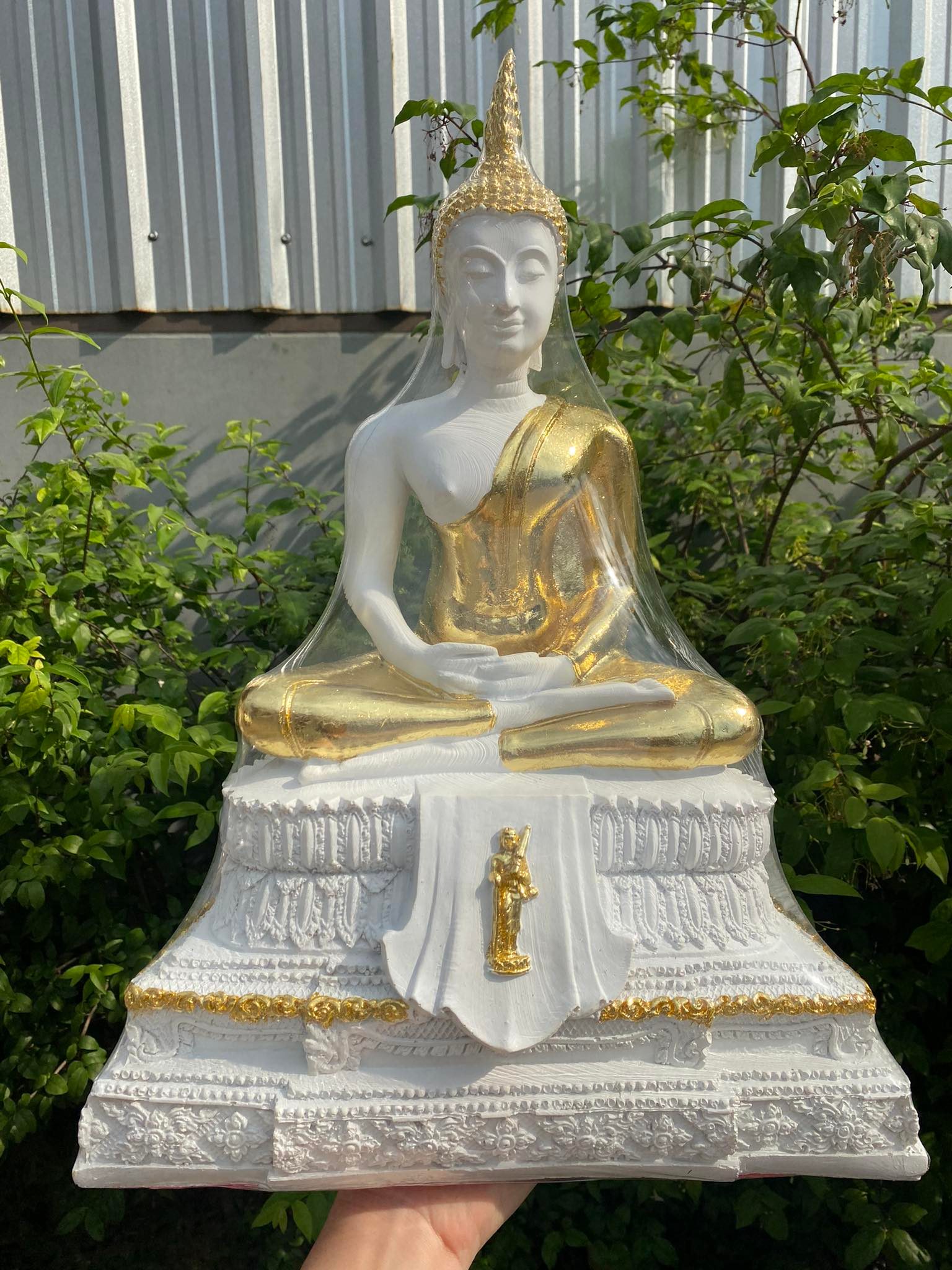 พระปางสมาธิ องค์ใหญ่ กว้าง 13 นิ้ว ปิดทองเค