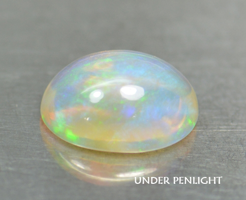 โอปอหลากสี (Multi Opal) 1.84 กะรัต
