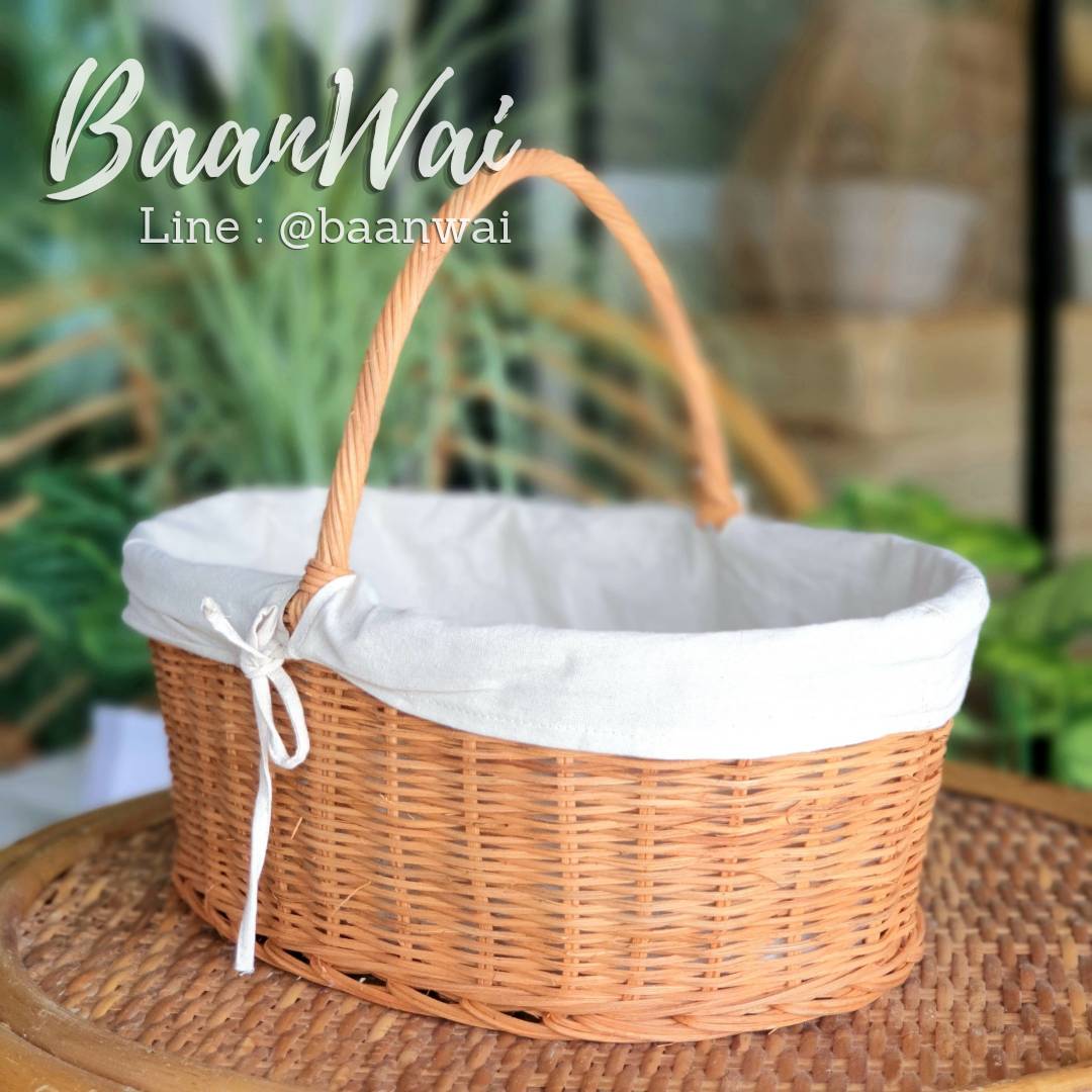ตะกร้าหวาย ตะกร้าบุผ้า ตะกร้าหวายสีขาว ตะกร้าใส่ของ ตะกร้าอเนกประสงค์ ตะกร้าทรงรี