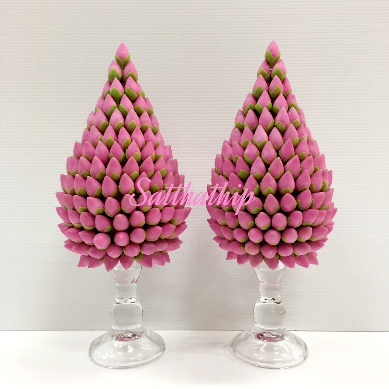 พานพุ่มดอกบัว ประดิษฐ์จากดิน [4 นิ้ว 1,750 บาท/คู่]