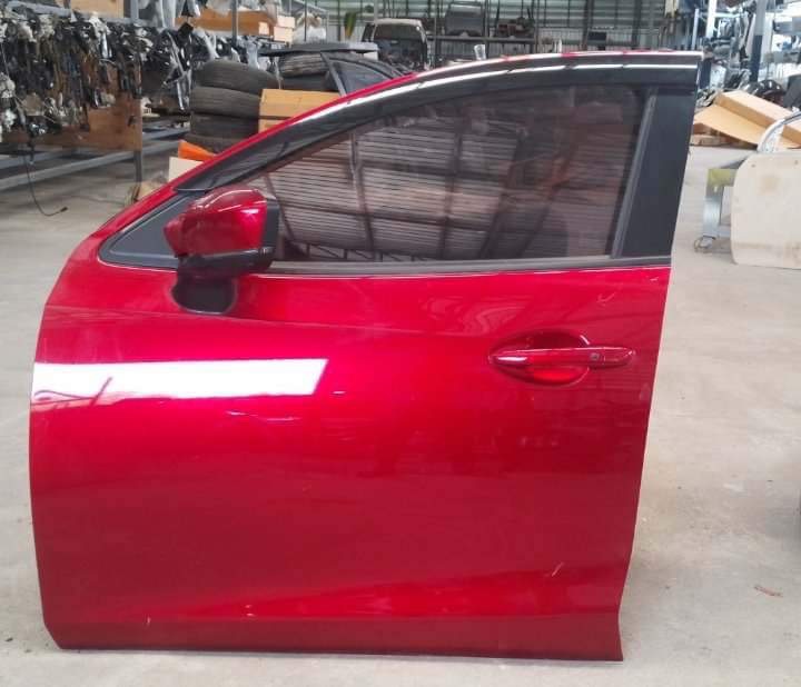 ประตูหน้า L Mazda2