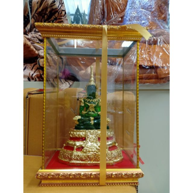 พระเเก้วมรกต พระพุทธชินราช พร้อมตู้กระจก ของขวัญ ของฝาก