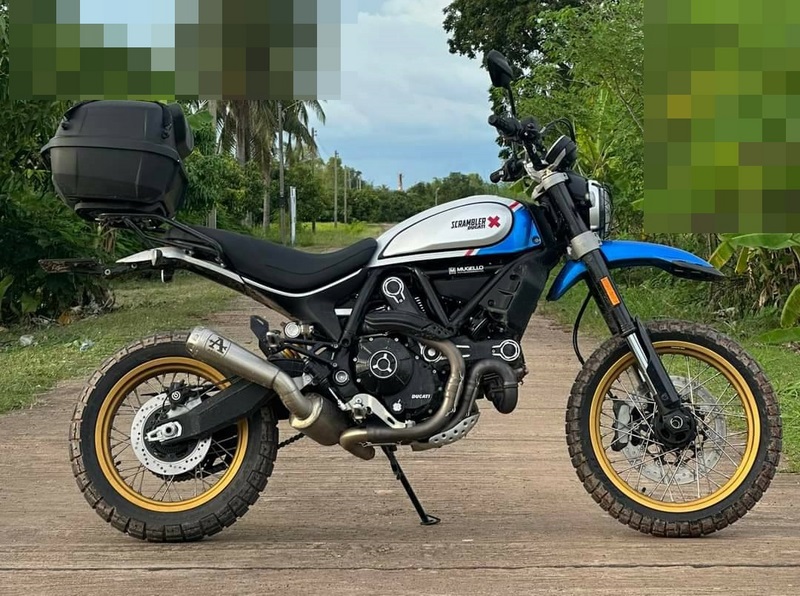 ท่อ Arrow รุ่น Pro race พร้อมหม้อพักกลาง เพิ่มกำลังอัด สำหรับ Scrambler 800 ทุกรุ่น (For Exhibition only)