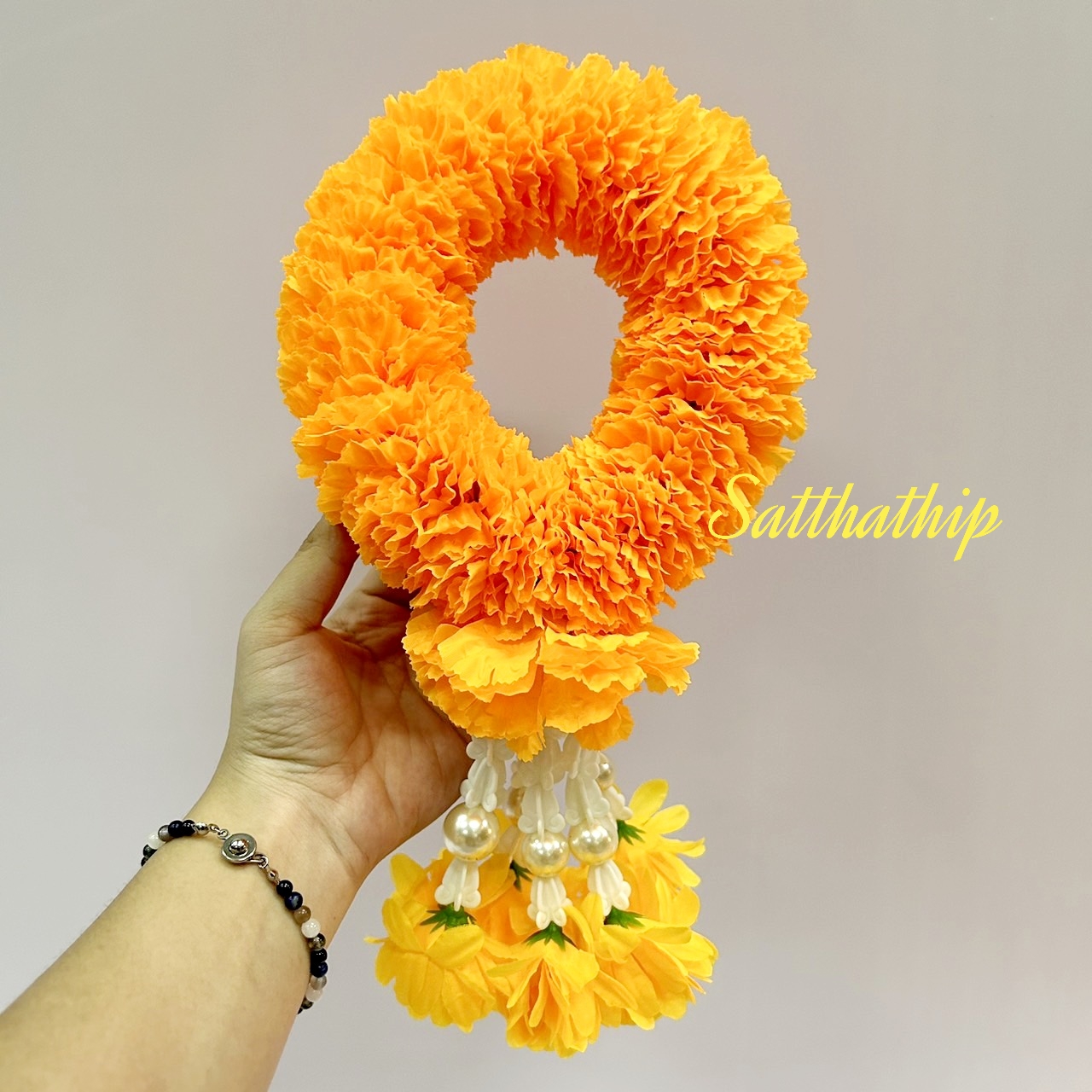 พวงมาลัยผ้า - พวงมาลัยดอกดาวเรืองผ้า - พวงมาลัยดอกดาวเรือง ประดิษฐ์ - พวงมาลัยถวายศาลพระภูมิ