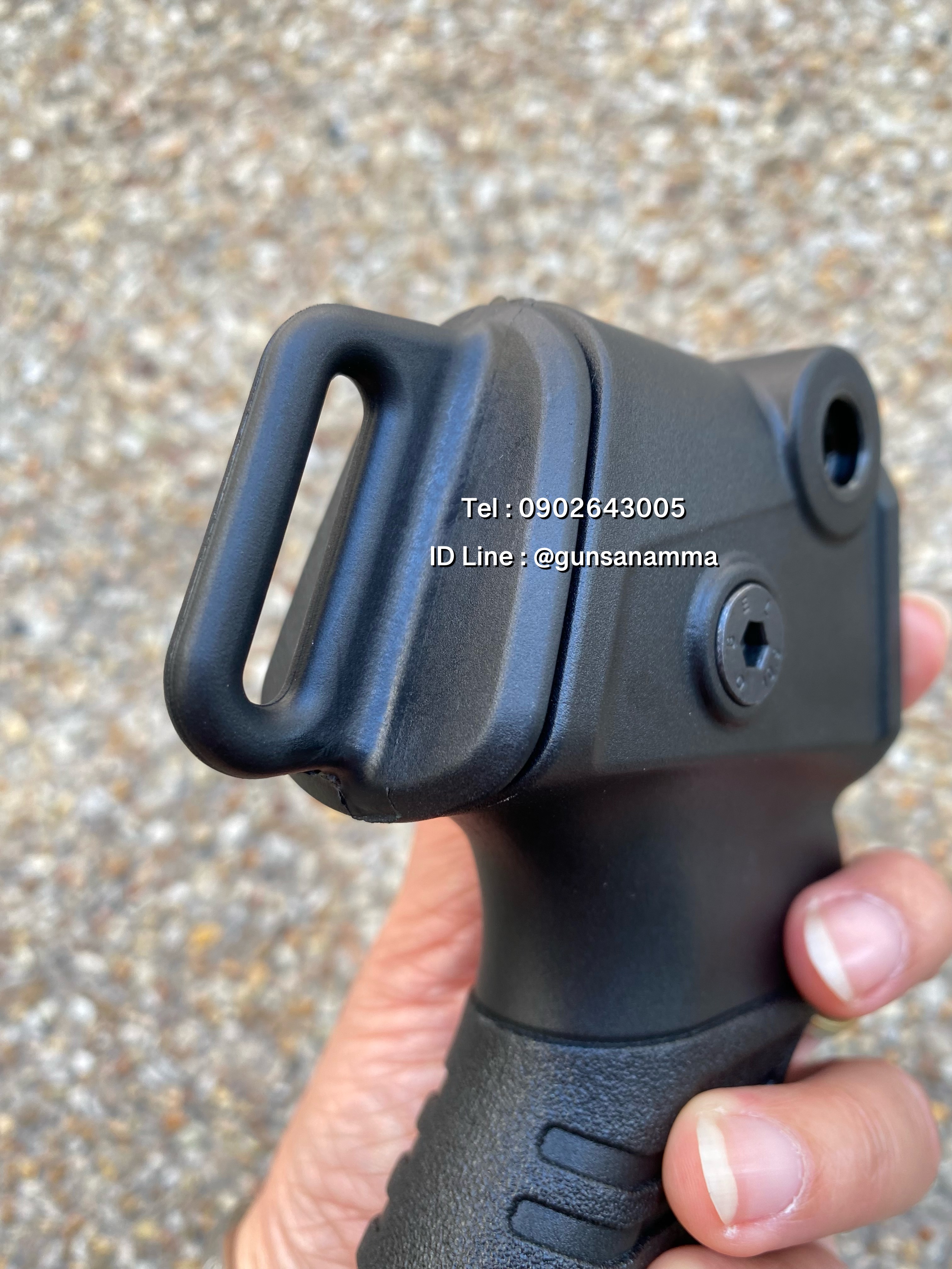 ด้ามจับสั้นสำหรับลูกซองตุรกี แบบมีที่ติดหูกระวินปลดเร็ว