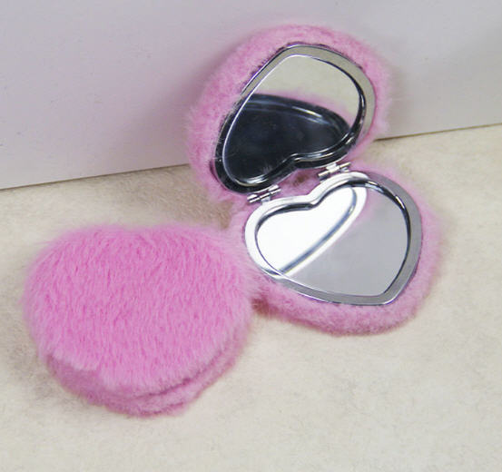 กระจกรูปหัวใจ,กระจก,กระจกพกพา,กระจกขนตุ๊กตา