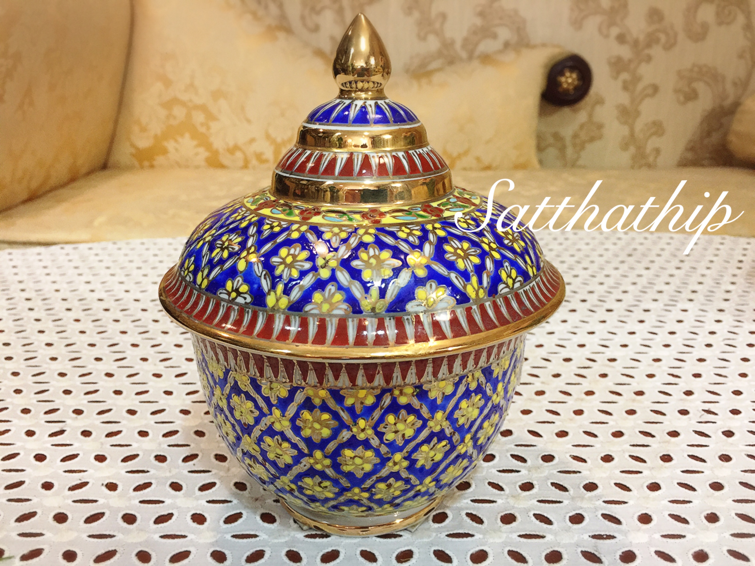 โกศอัฐิ เบญจรงค์ - โถ เบญจรงค์ - โถบรรจุอัฐิ