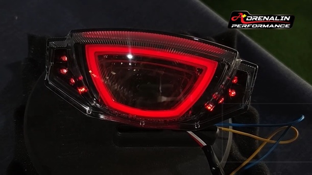 Competition Werkes-ไฟท้าย ไฟเลี้ยวในตัว สำหรับ scrambler