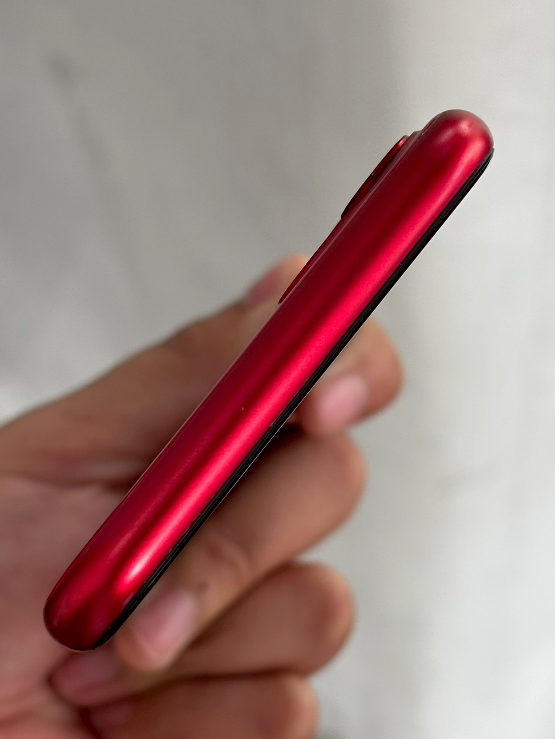 Apple iPhone 11 64GB Red