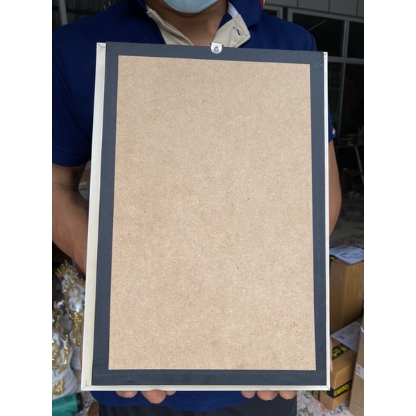 กรอบรูป ท้าวเวสสุววรณ องค์นูนต่ำ ขนาดใหญ่ กว้าง12นิ้ว สูง17นิ้ว